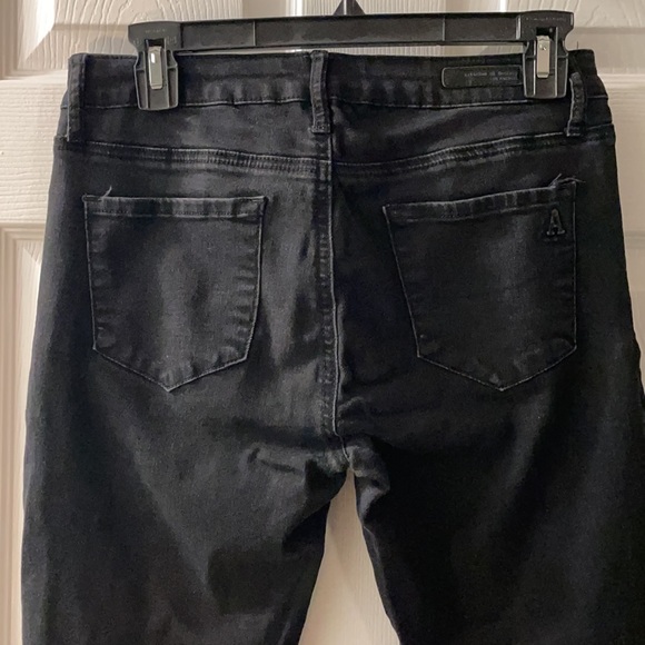 Articles of Society Black Jeans - Picture 6 of 9